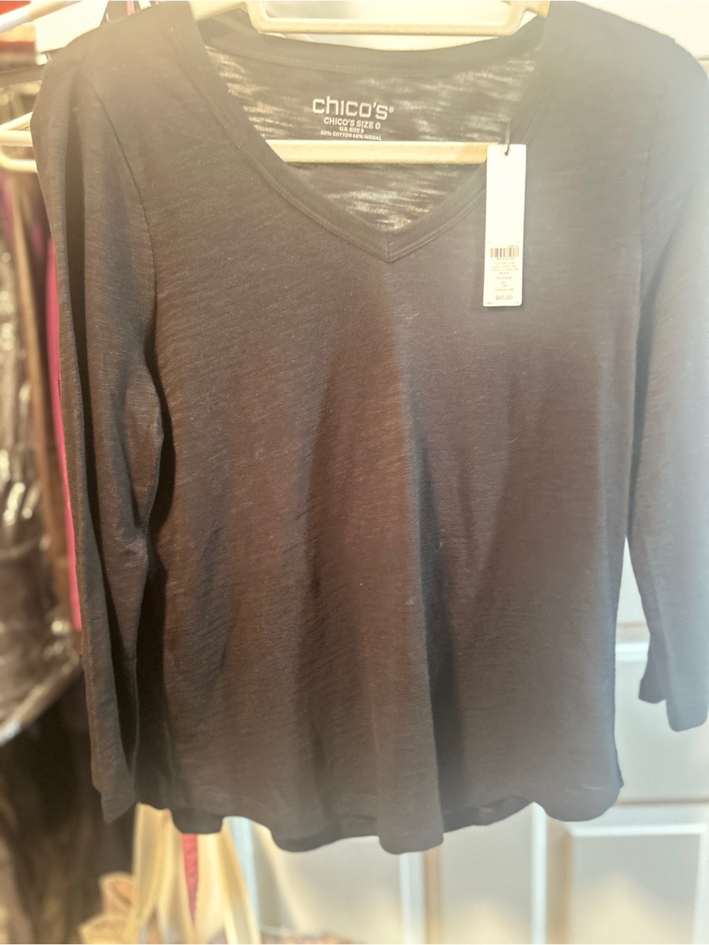 Chico's Black V-Neck Long Sleeve Tee Shirt